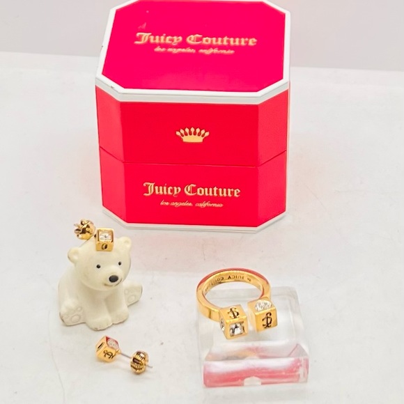 NWT Juicy Couture Gold Tone Cube Ring Size 7 & Earring Studs Set of 2 - Picture 2 of 13